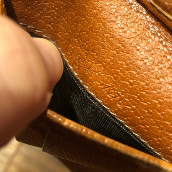 Authentic GUCCI D ring monogram bifold wallet - Picture 12 of 12